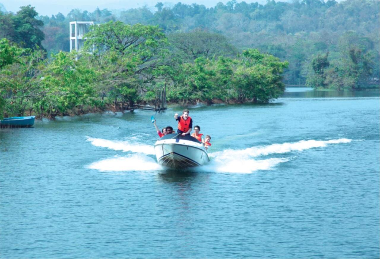 Carmel Tourism Village Kotamangalam ภายนอก รูปภาพ