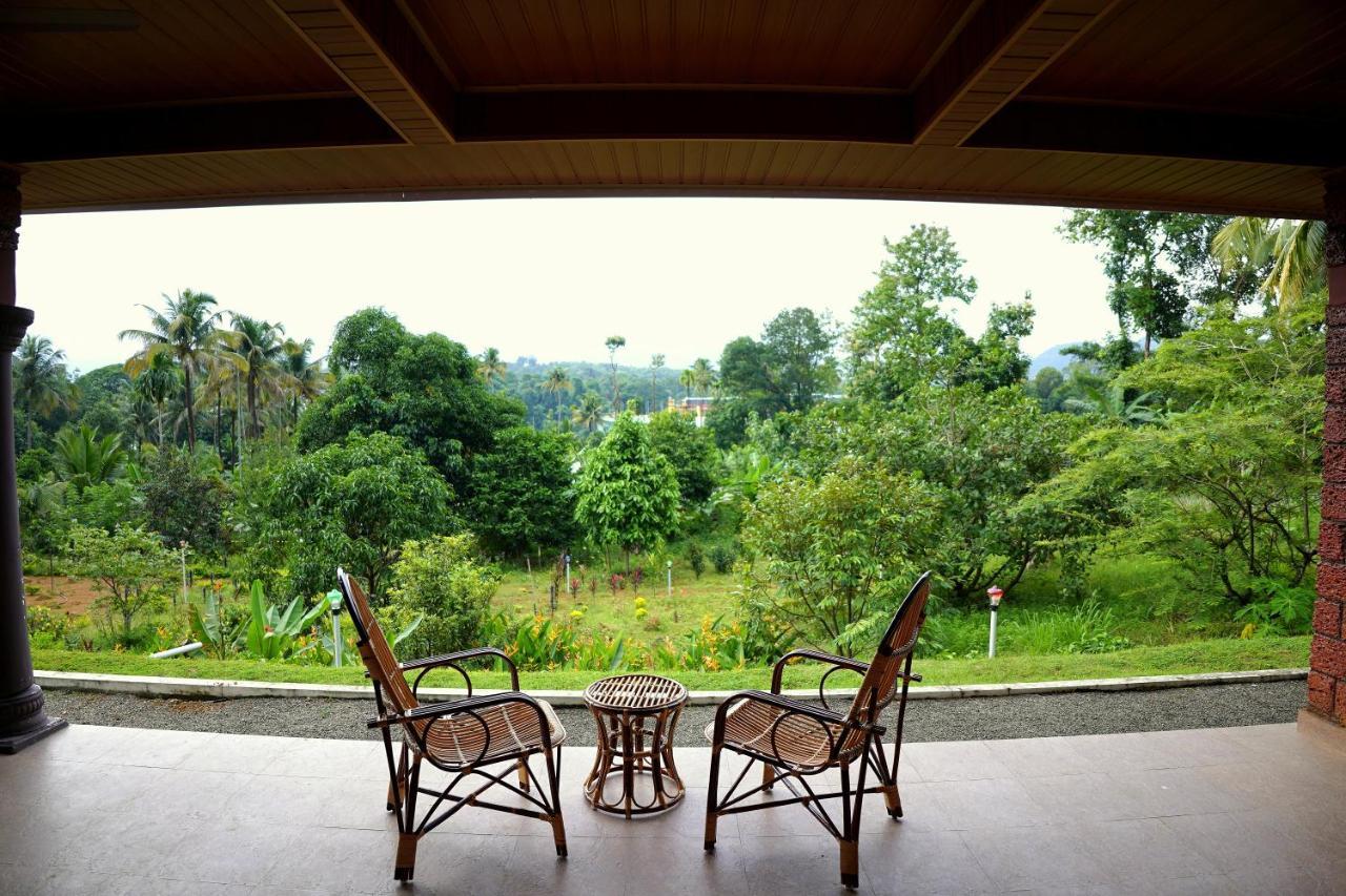 Carmel Tourism Village Kotamangalam ภายนอก รูปภาพ